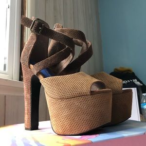 Jeffrey Campbell LEVINA